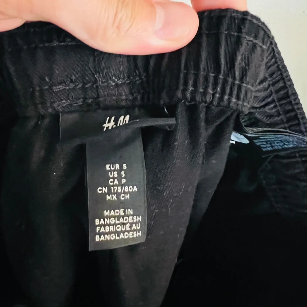 H&M Men's Black Baggy Oversized Joggers Size Small